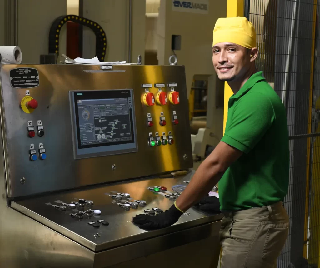 Trabajador en puesto de trabajo